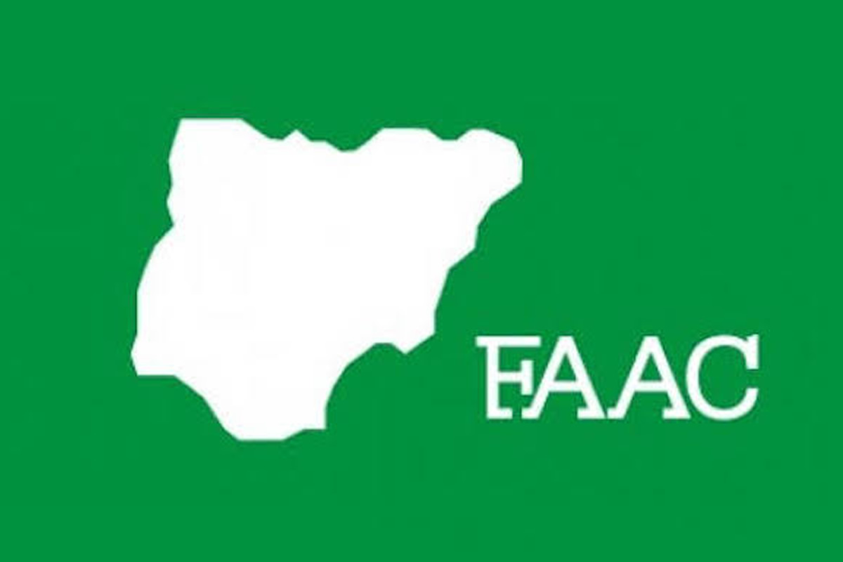 Green background with a white map outline of Spain and the letters FAAC to the right (logo).